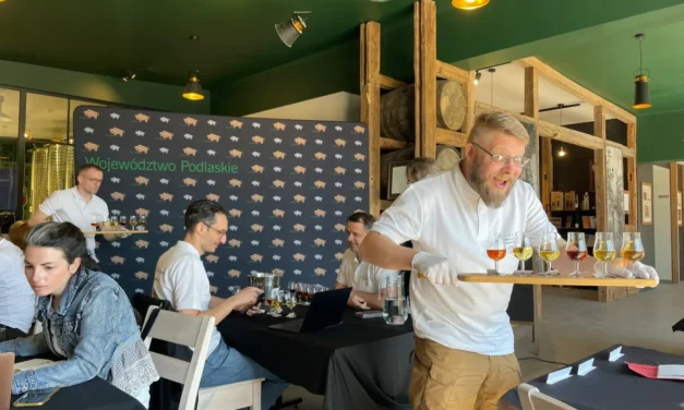 Augustów: Międzynarodowy Konkurs Miodów Pitnych – KMP Bartnik [Foto, Video]