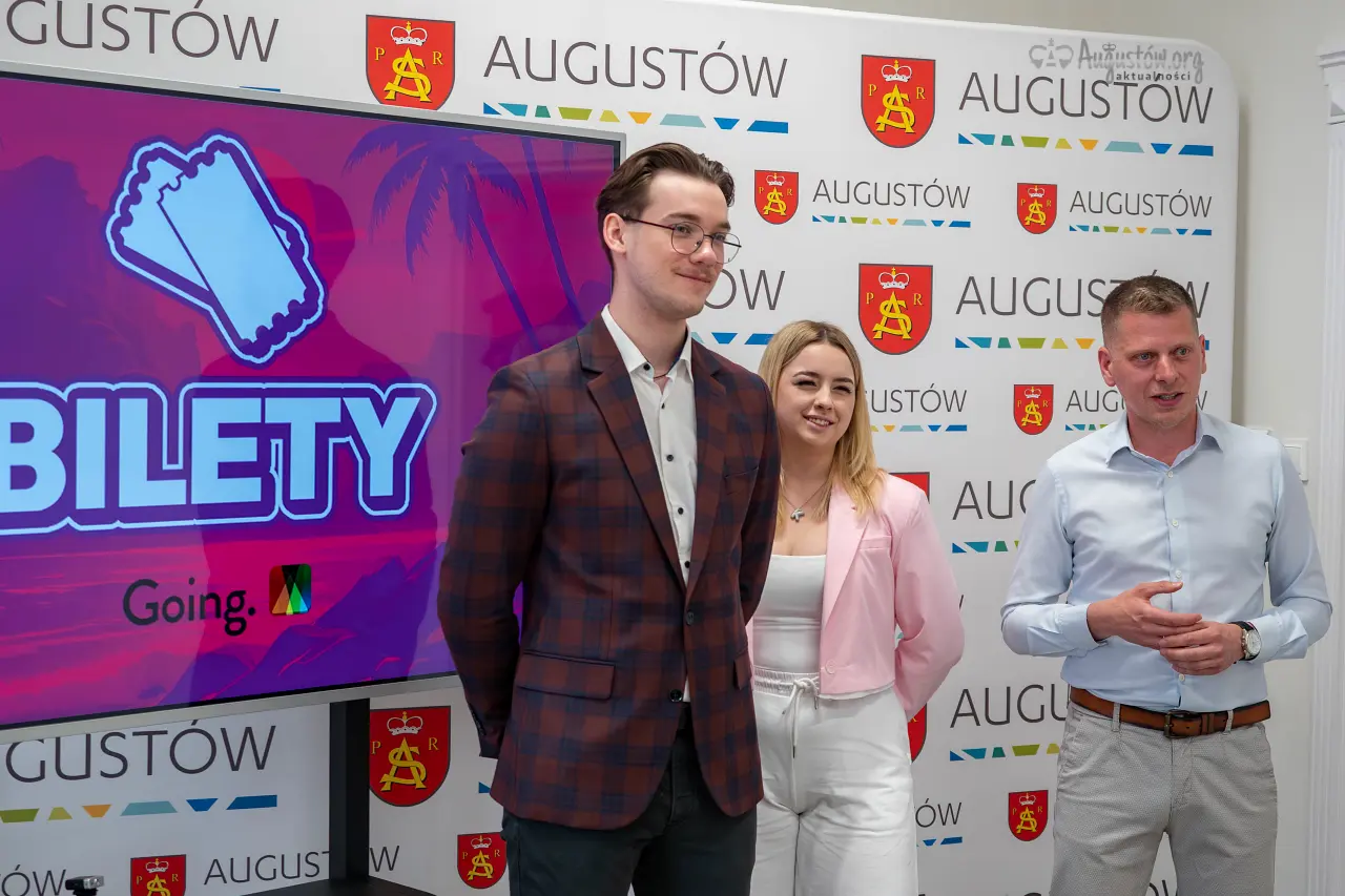 cztery gwiazdy na Augustów Summer Start