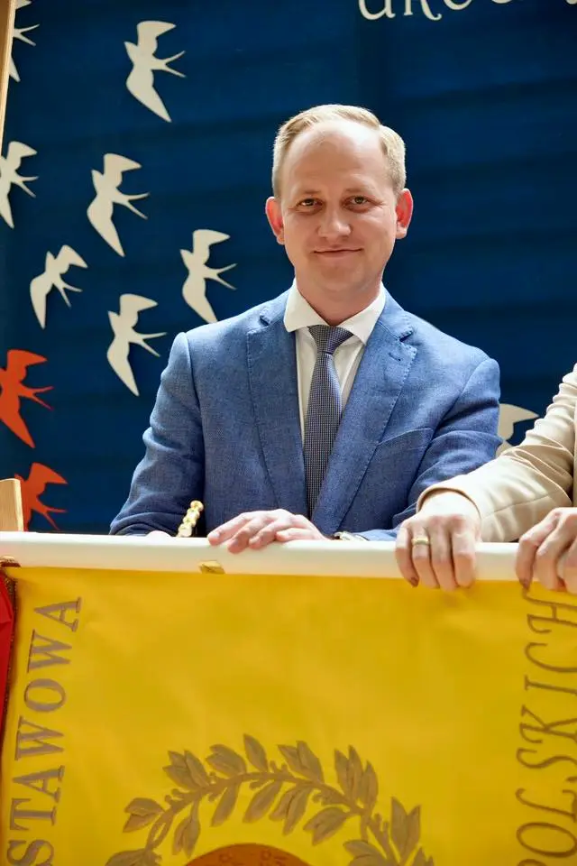 Uroczystości nadania sztandaru (1)