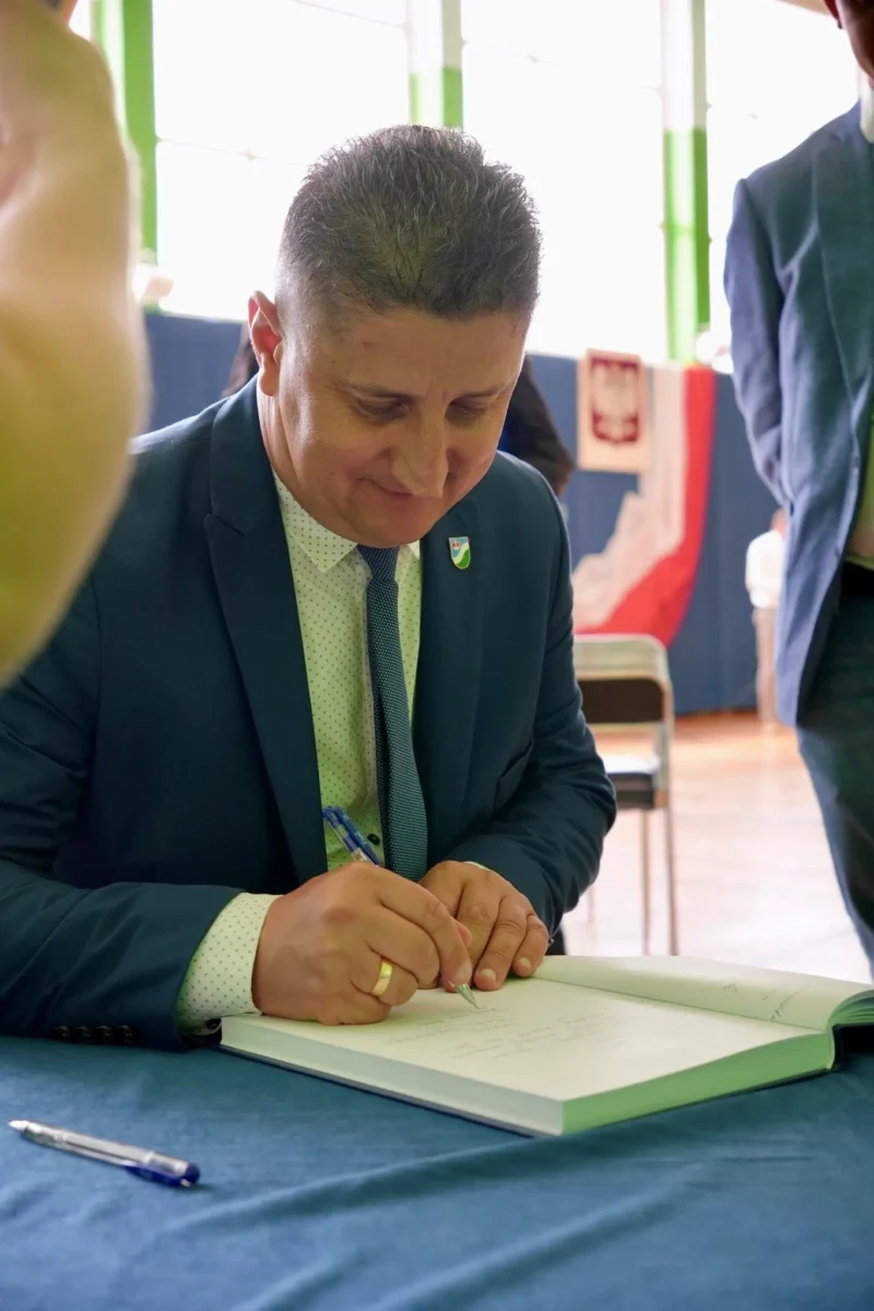 Uroczystości nadania sztandaru (15)