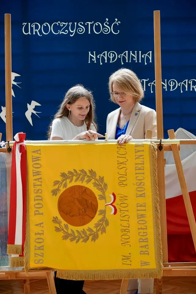 Uroczystości nadania sztandaru (3)