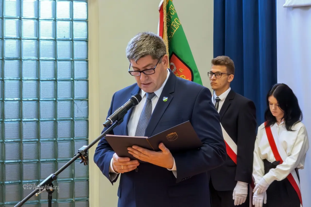 Powiatowa uroczystość zakończenia roku szkolnego (19)