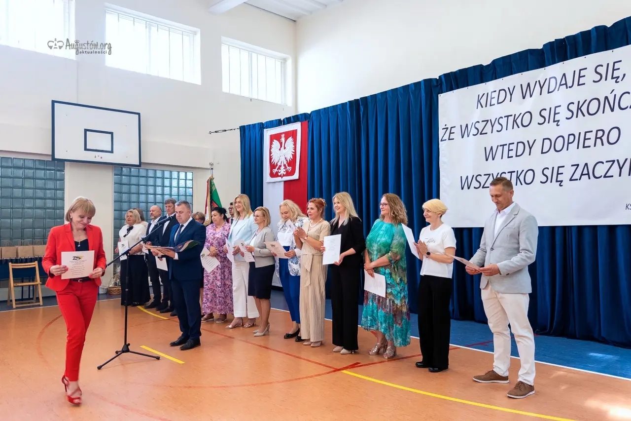 Powiatowa uroczystość zakończenia roku szkolnego (29)