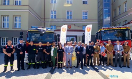 Augustów: Miasto przekazało wóz strażacki dla jednostki OSP Mołowiste [Video, Foto]