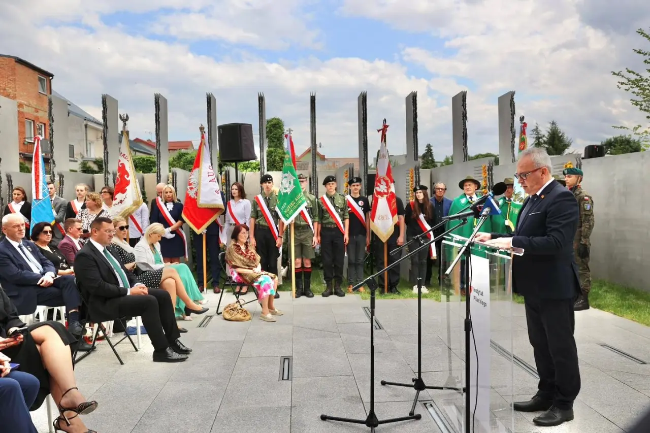 Augustów Dom Pamięci Obławy Augustowskiej otwarty (11)