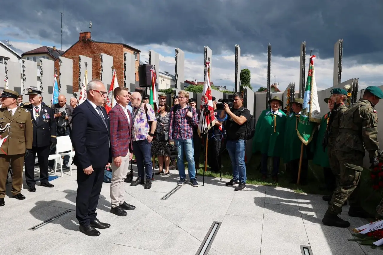 Augustów Dom Pamięci Obławy Augustowskiej otwarty (21)