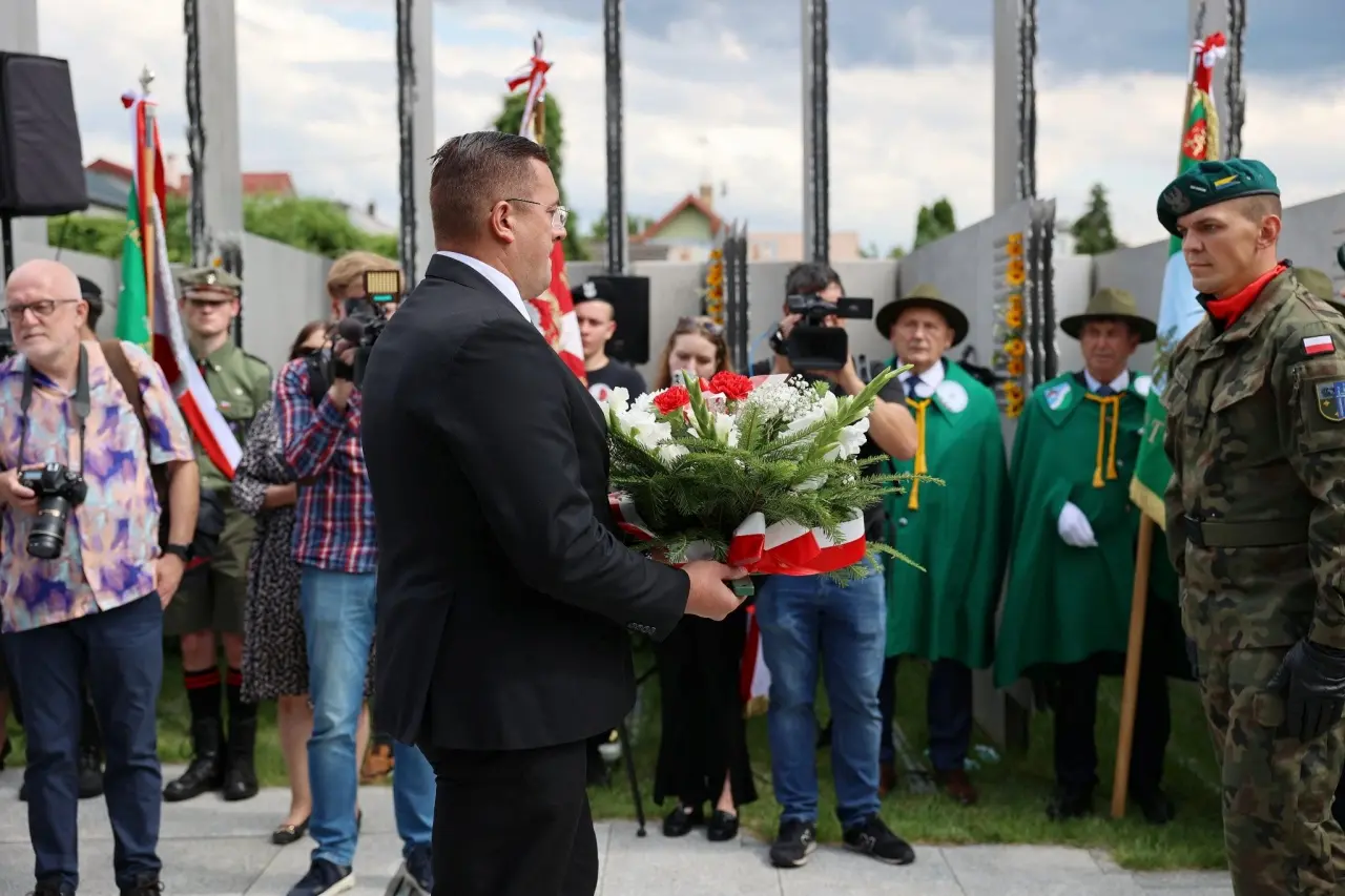 Augustów Dom Pamięci Obławy Augustowskiej otwarty (32)