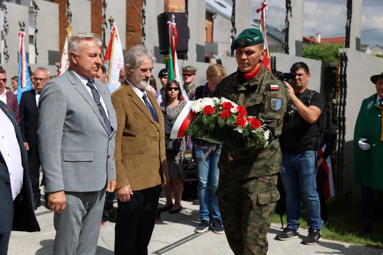 Augustów Dom Pamięci Obławy Augustowskiej otwarty (33)