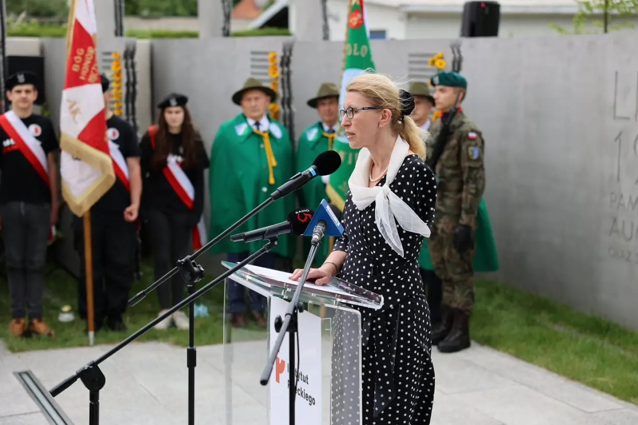 Augustów Dom Pamięci Obławy Augustowskiej otwarty (6)