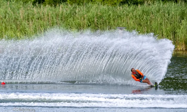 Augustów: W najbliższy weekend Mistrzostwa Polski w narciarstwie wodnym za motorówką slalom/skoki