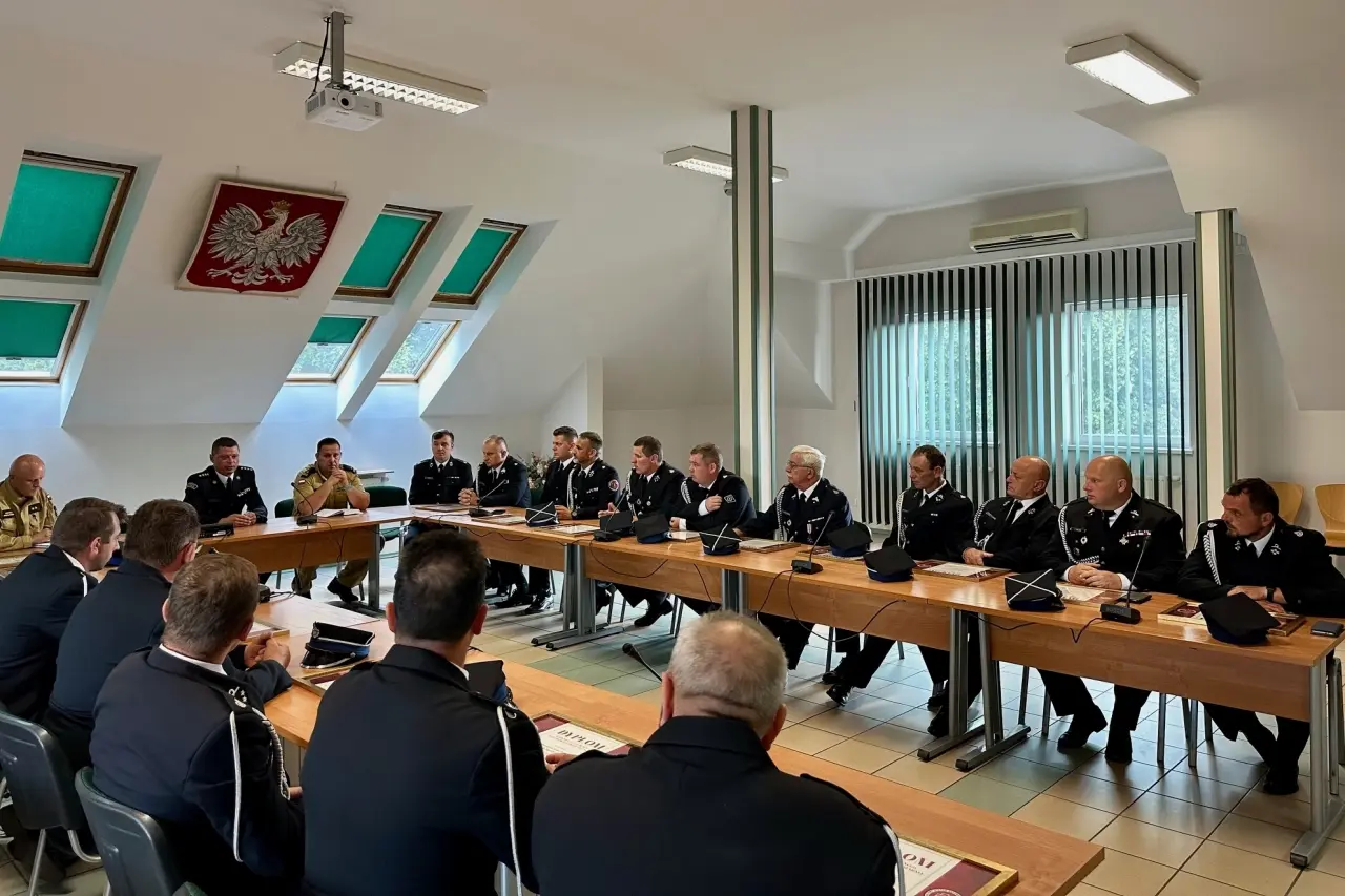 Spotkanie kierownictwa komendy z przedstawicielami jednostek OSP (8)