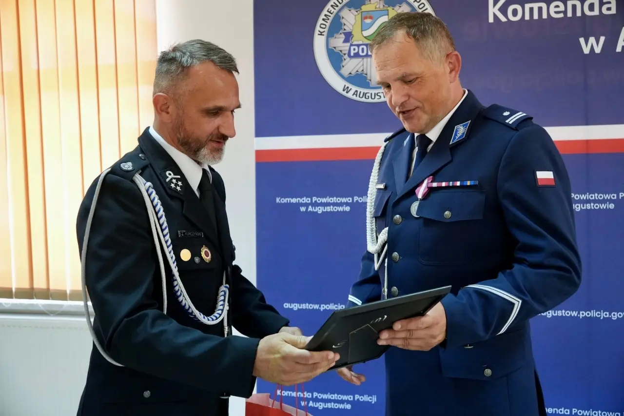 Uroczyste obchody Święta Policji w KPP Augustów (11)