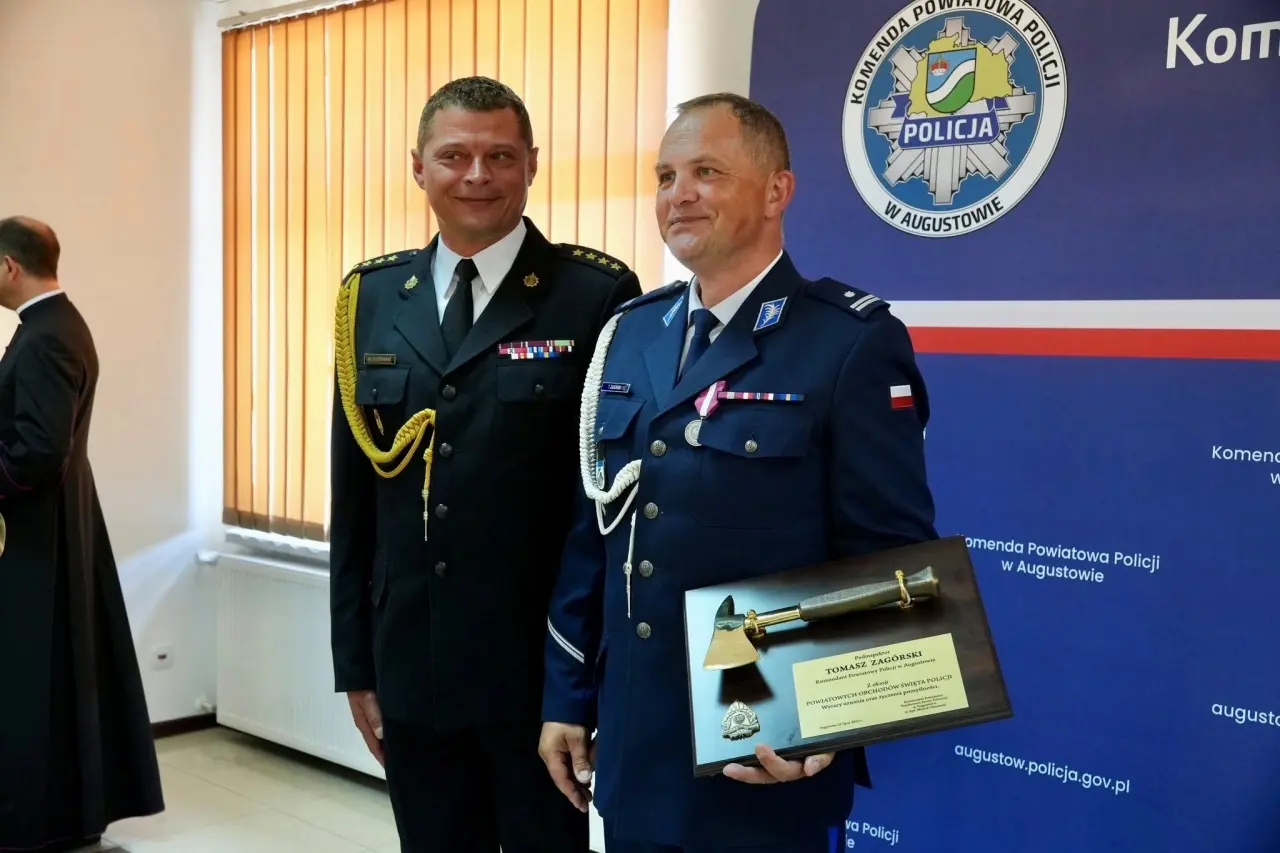 Uroczyste obchody Święta Policji w KPP Augustów (2)