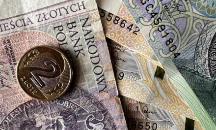 Badanie: 27 proc. Polaków uważa, że ich standard życia pogorszy się w ciągu roku