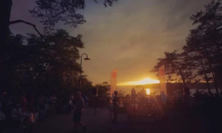 Augustów: Duet Sylwia & Tomek zaczarował publiczność „W rytmie augustowskich nocy” [Foto]
