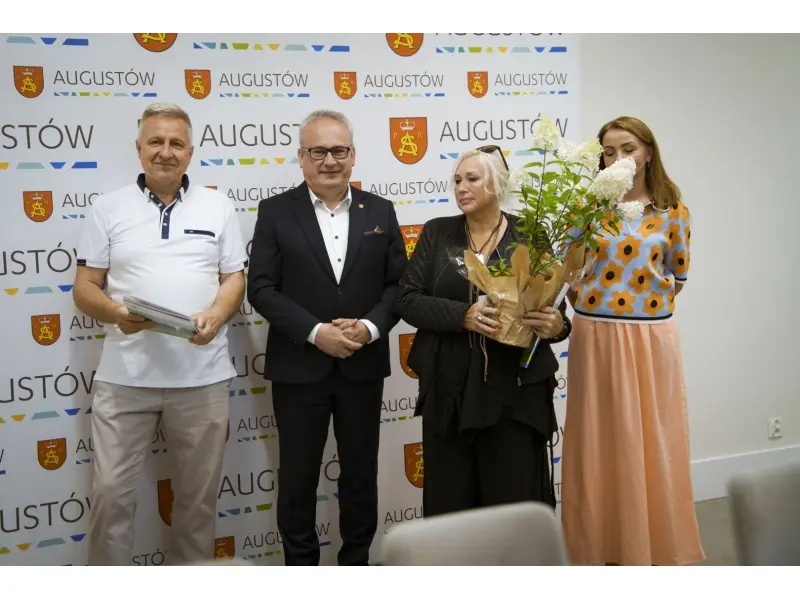 Augustów Dzięki nim Augustów rozkwita (11)