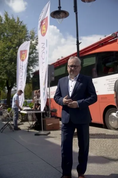 Augustów oddaje krew za Warszawę (10)