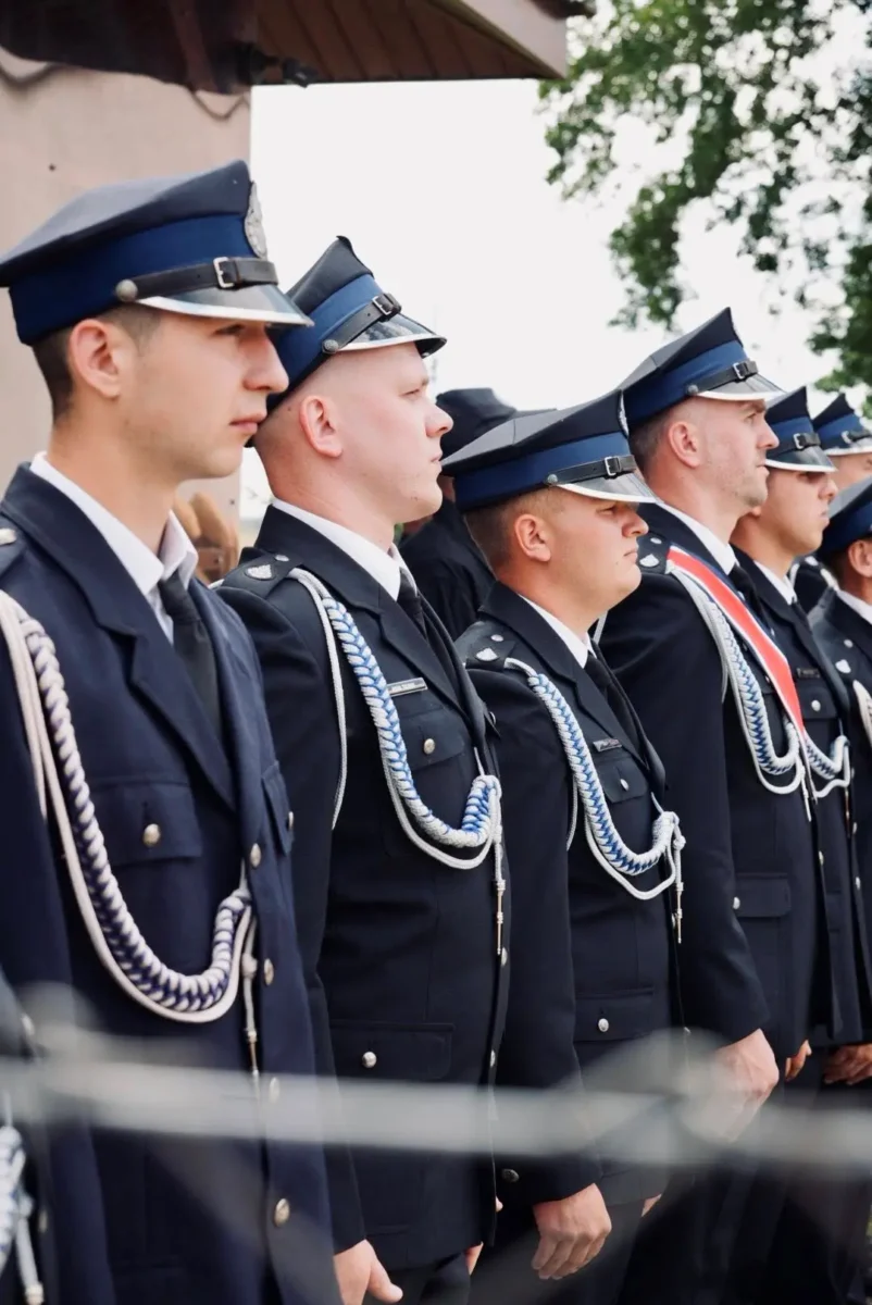 Nadanie sztandaru i 60-lecie OSP w Prusce Wielkiej (21)