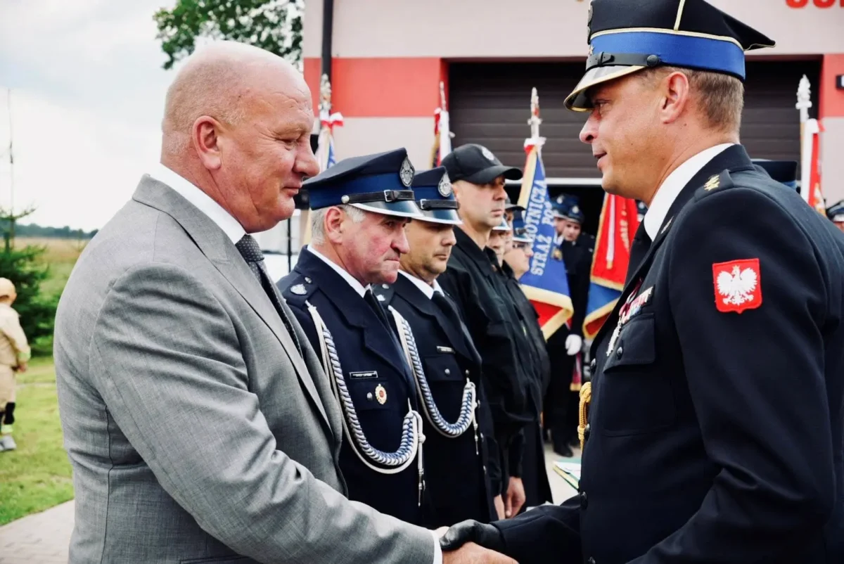 Nadanie sztandaru i 60-lecie OSP w Prusce Wielkiej (29)