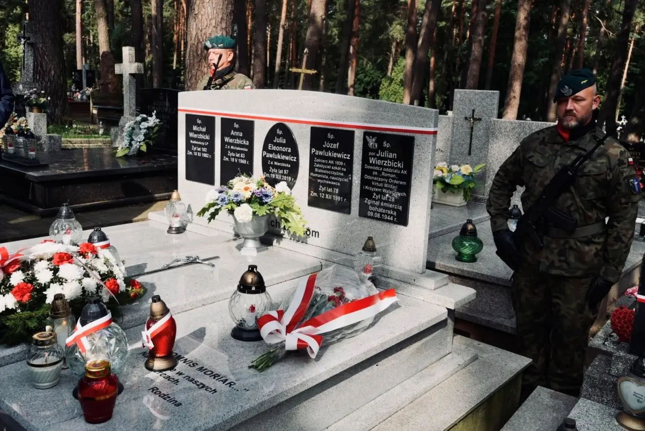 Obchody 81. rocznicy śmierci ppor. Juliana Wierzbickiego (28)