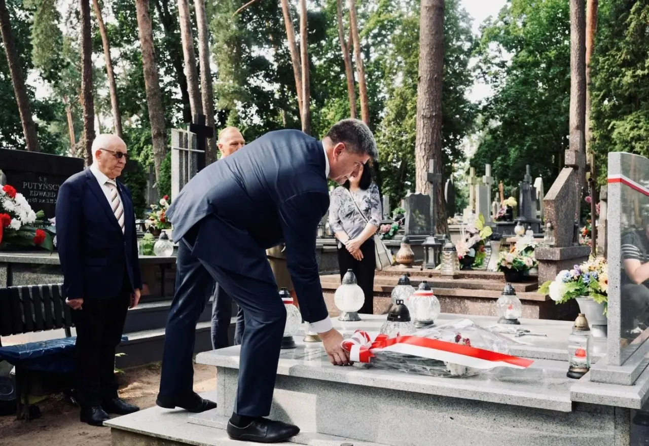 Obchody 81. rocznicy śmierci ppor. Juliana Wierzbickiego (31)