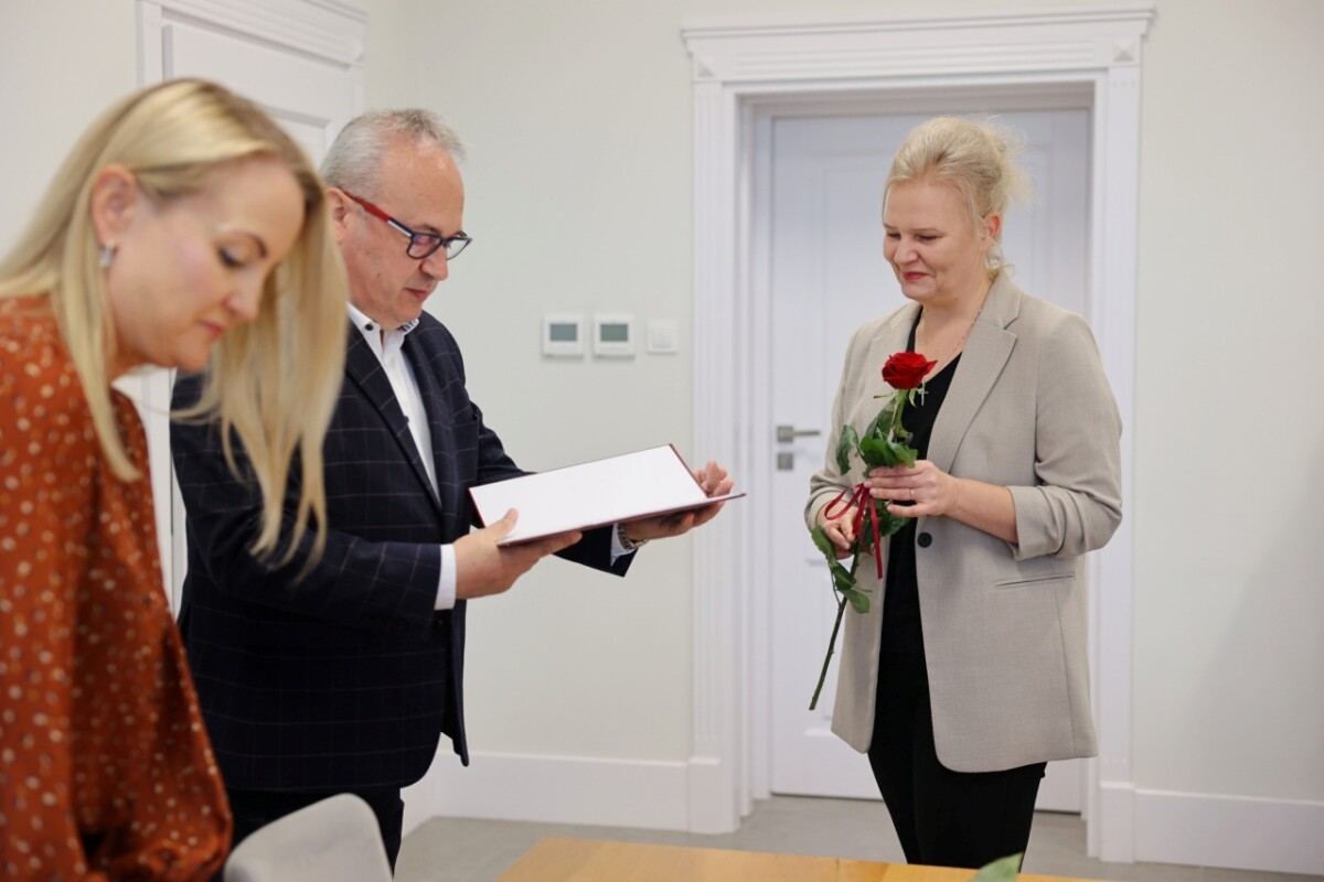 akty nadania stopnia awansu zawodowego nauczyciela mianowanego (5)