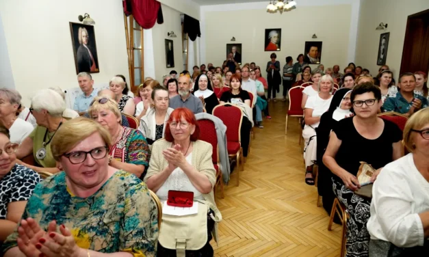 Augustów: „Muzyka z poezją” ponownie wypełniła augustowską PSM [Video, Foto]