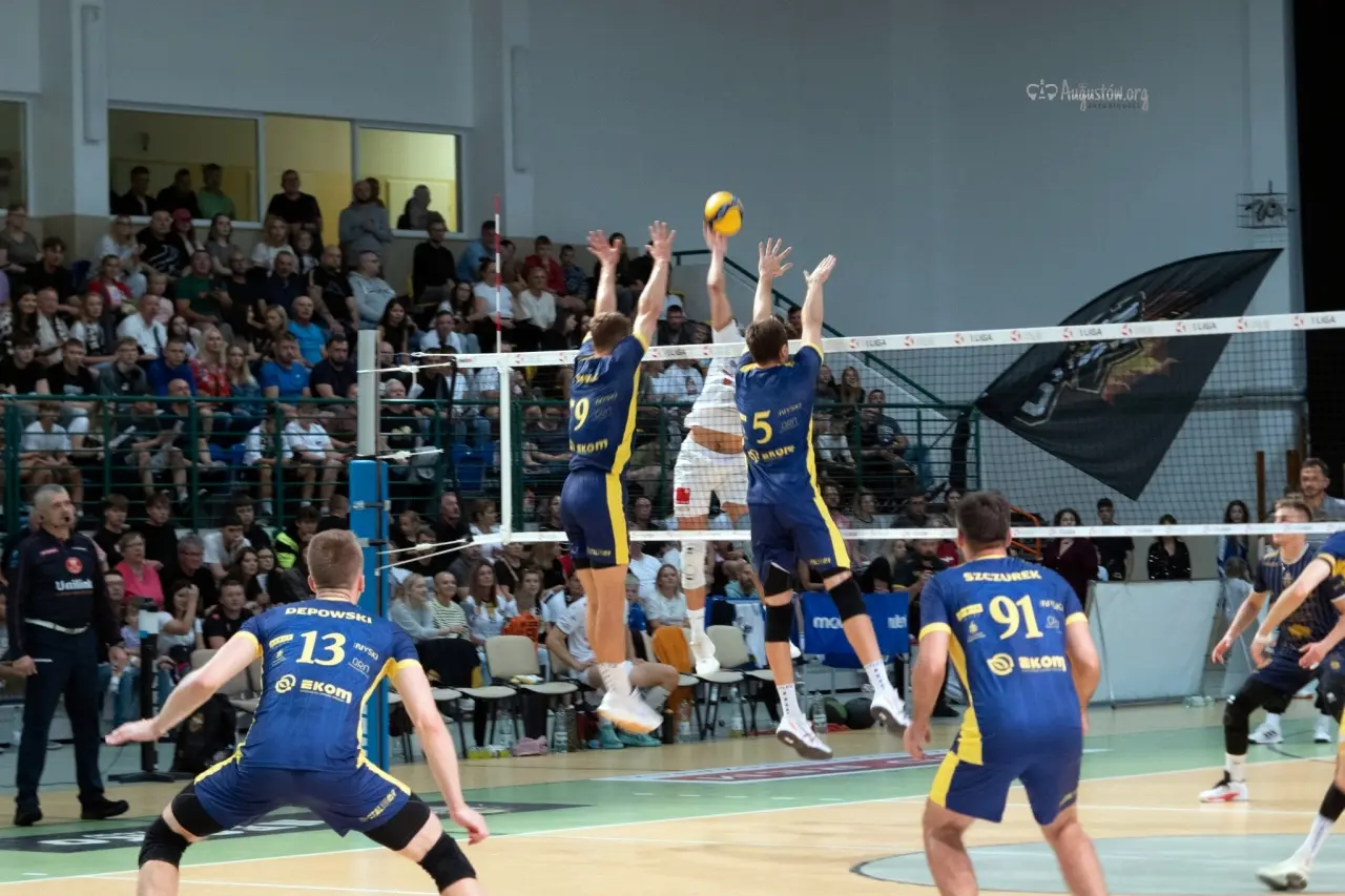KS NECKO Augustów przegrało ze Stalą Nysa 03 (25)