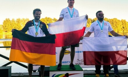 Augustów: Polscy narciarze wodni zachwycili formą na ME seniorów za motorówką! Mamy cztery medale!