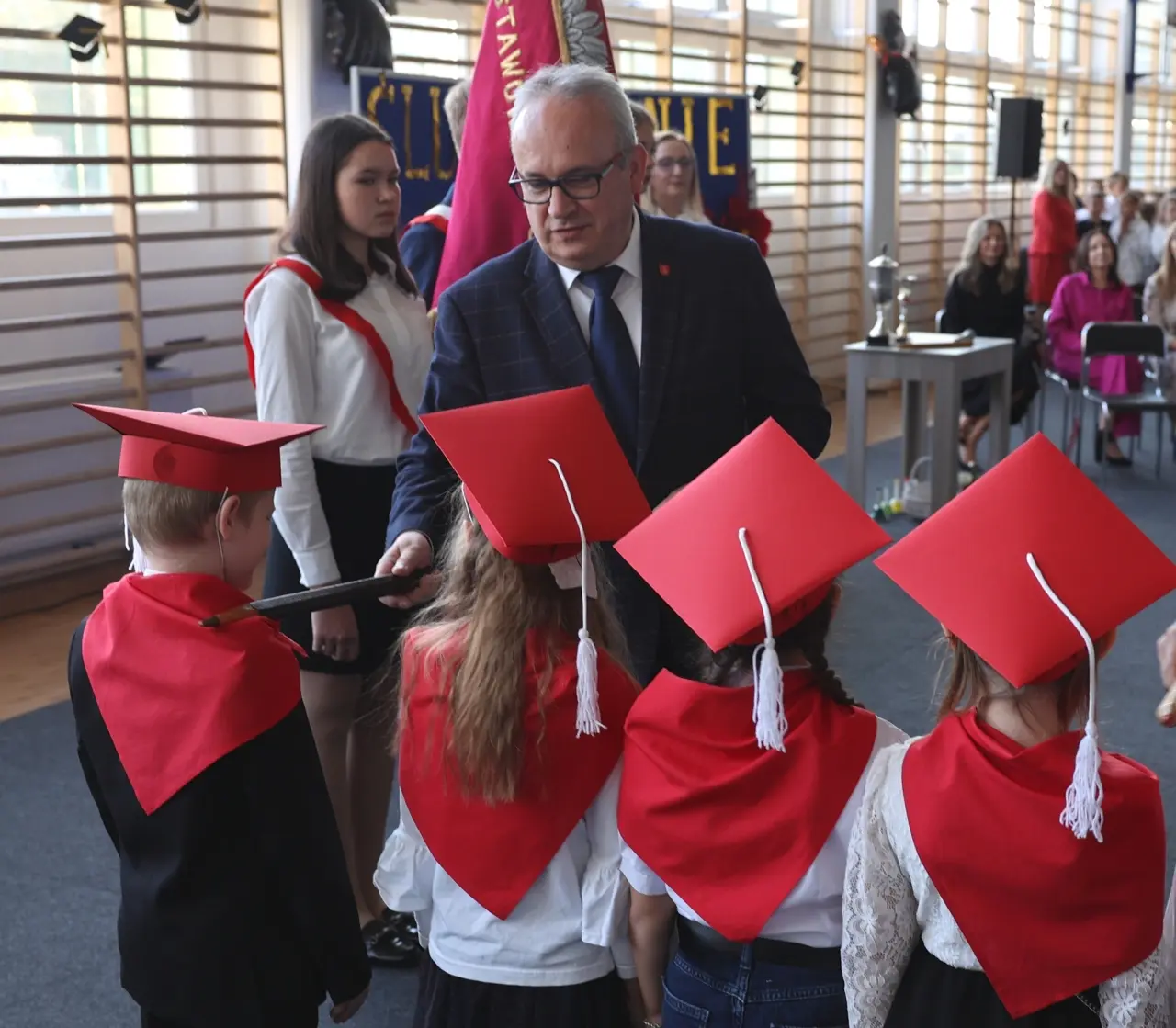 Augustów Święto Szkoły Podstawowej nr 3 im. 1 Pułku Ułanów Krechowieckich (2)