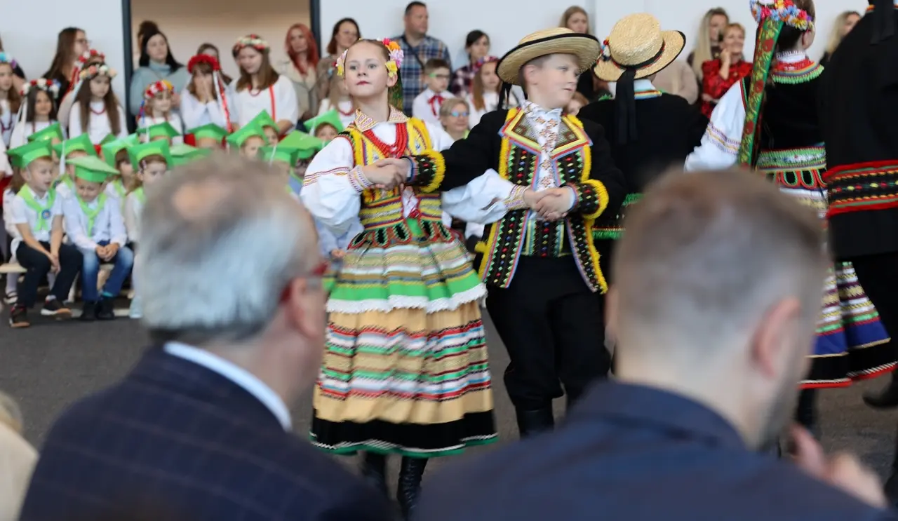 Augustów Święto Szkoły Podstawowej nr 3 im. 1 Pułku Ułanów Krechowieckich (4)