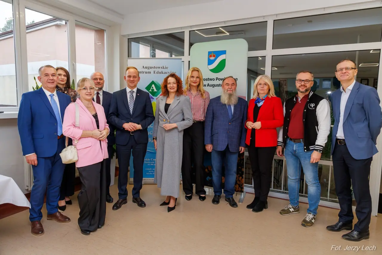 Augustów Uroczyste podpisanie porozumienia pomiędzy ACE i Politechniką Białostocką [Foto]