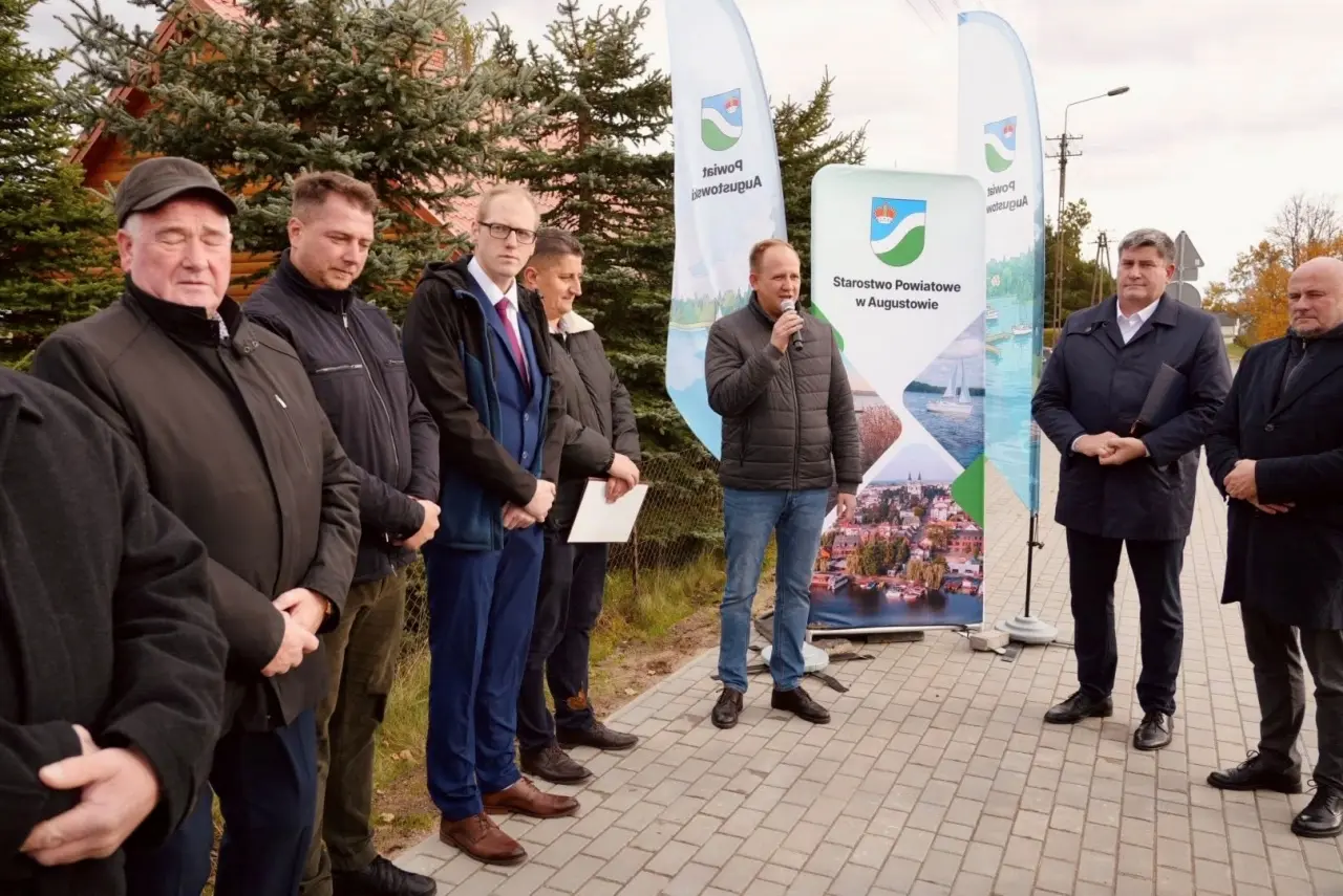 Nowy chodnik w Janówce oficjalnie otwarty (4)