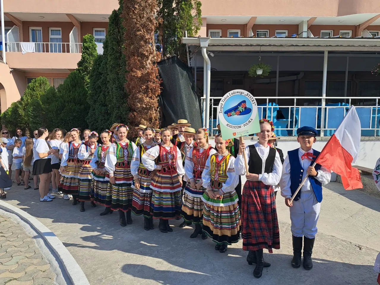 ZTL „Bystry” odświeżył stroje i wystąpił na międzynarodowym festiwalu w Bułgarii (4)