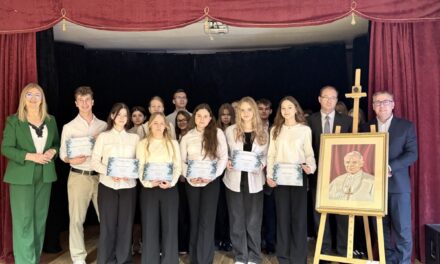 Augustów: Konkurs recytatorski „Poezja i Proza św. Jana Pawła II” w ZSO