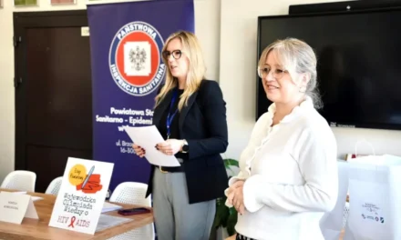 Augustów: Podsumowanie eliminacji powiatowych Wojewódzkiej Olimpiady Wiedzy o HIV/AIDS