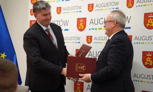 Augustów: Podpisano umowę na realizację ważnej inwestycji drogowej w mieście