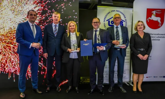 Kryształowa Cegła dla Villa Park w Augustowie [Foto, Video]