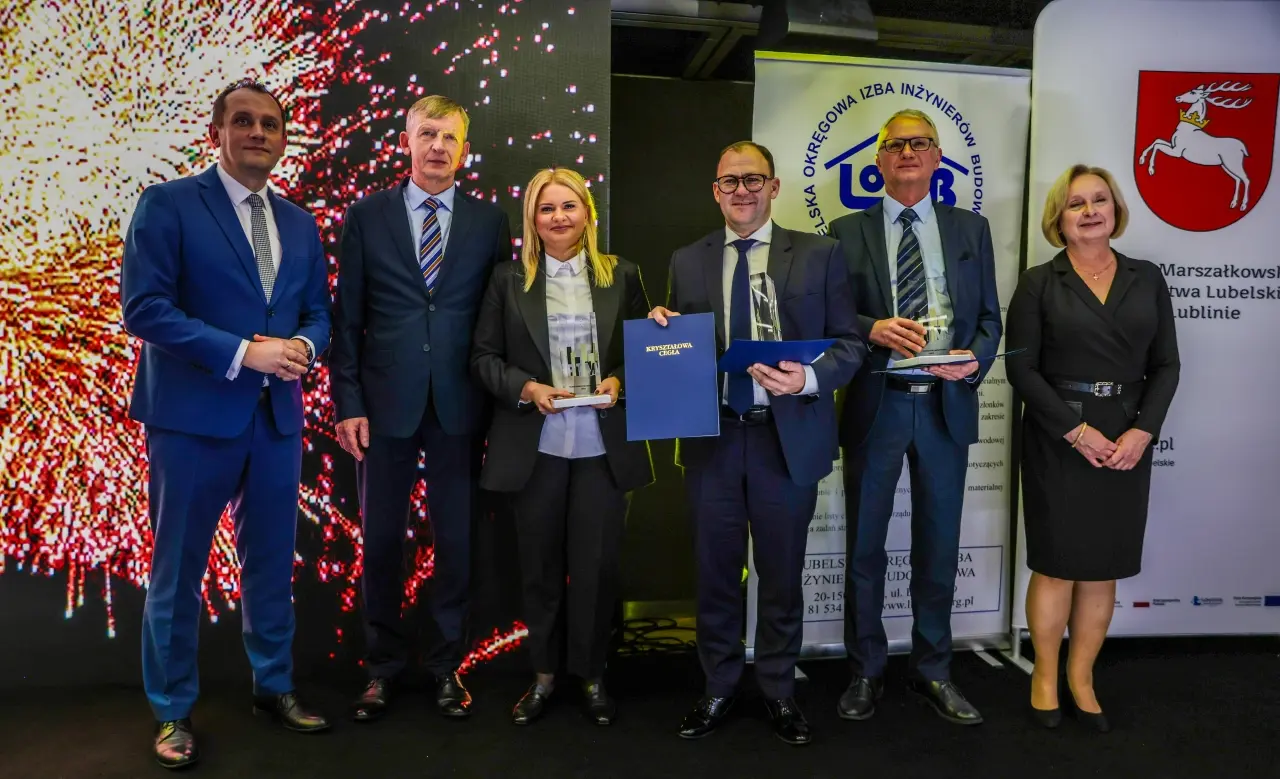 Kryształowa Cegła dla Racis Development!