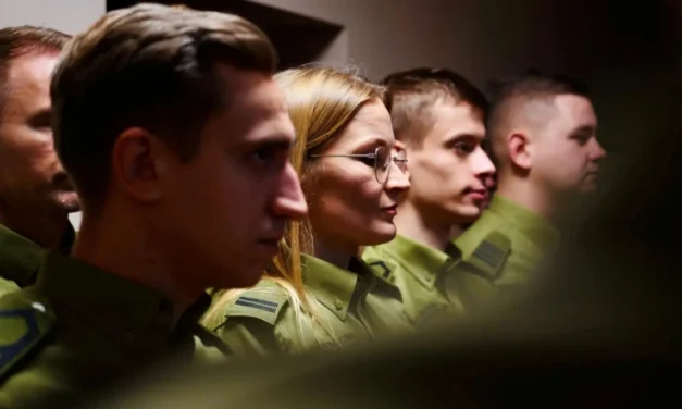 Augustów: Spotkanie wigilijne funkcjonariuszy Straży Granicznej w Lipsku [Foto]