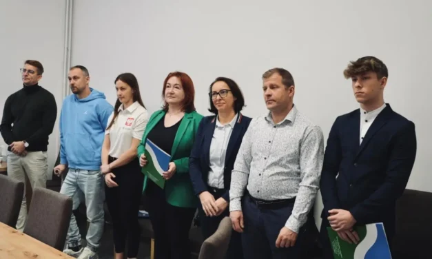 Augustów: Starostwo Powiatowe przyznało nagrody za osiągnięcia w sporcie [Foto]