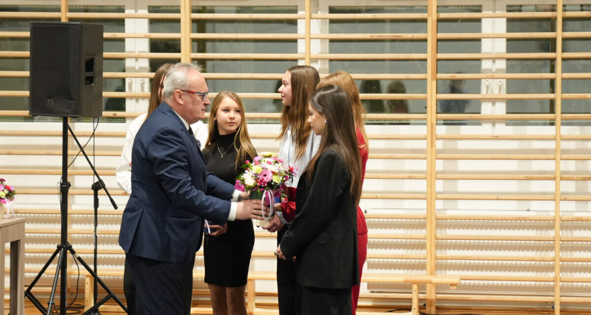 Relacja z samorządowego spotkania opłatkowego w Augustowie.