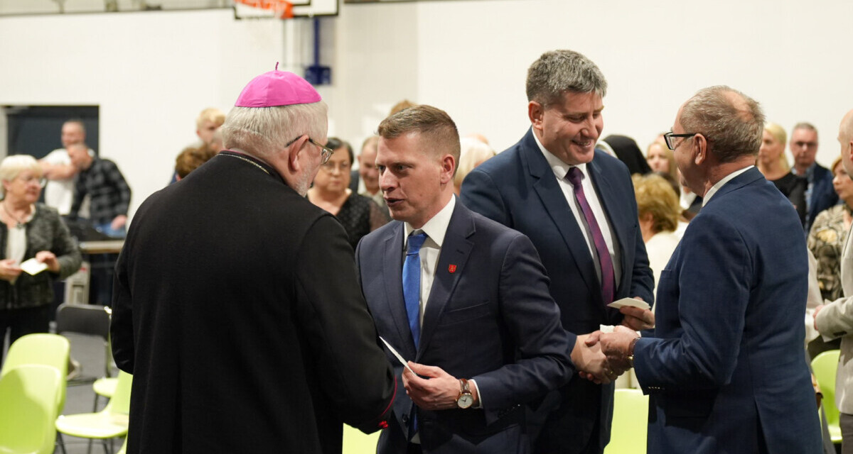 Relacja z samorządowego spotkania opłatkowego w Augustowie.