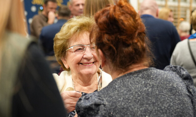 Relacja z samorządowego spotkania opłatkowego w Augustowie.