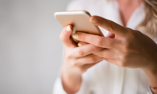 Myślała, że chroni swoje pieniądze, wpadła w pułapkę oszustów