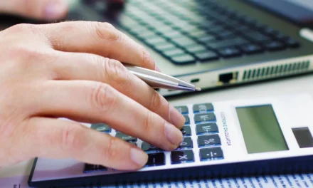 Minimalna składka na ubezpieczenie zdrowotne w 2026 r. dla przedsiębiorców opodatkowanych na zasadach ogólnych lub w formie karty podatkowej