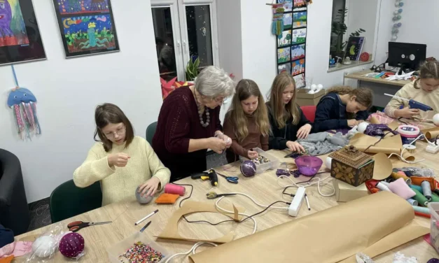 Augustów: Aktywne Babeczki i ich kolejne rękodzieła [Foto]