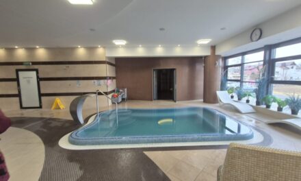 Zabiegi lecznicze na NFZ nad morzem i w górach – to możliwe jeszcze tego lata!