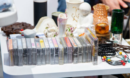 To trafia na Pchli Targ w Augustowie. Niektóre rzeczy naprawdę zaskakują