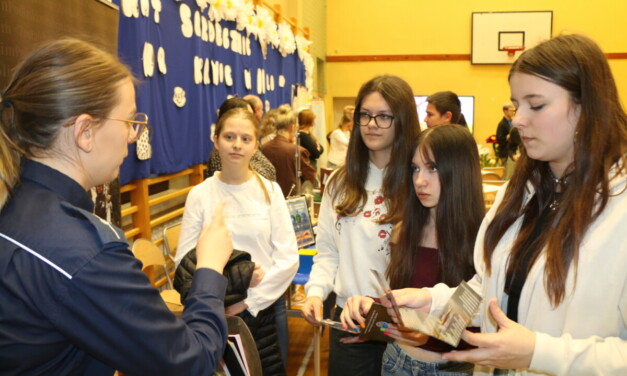 Kawa w II LO z historią w tle